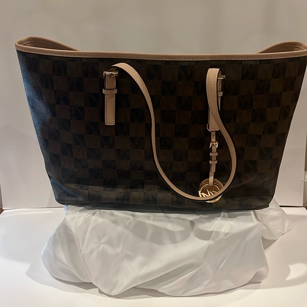 Micheal kors bag best offer